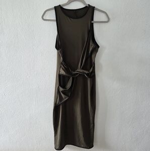 Elegant Olive Green Sleeveless Dress